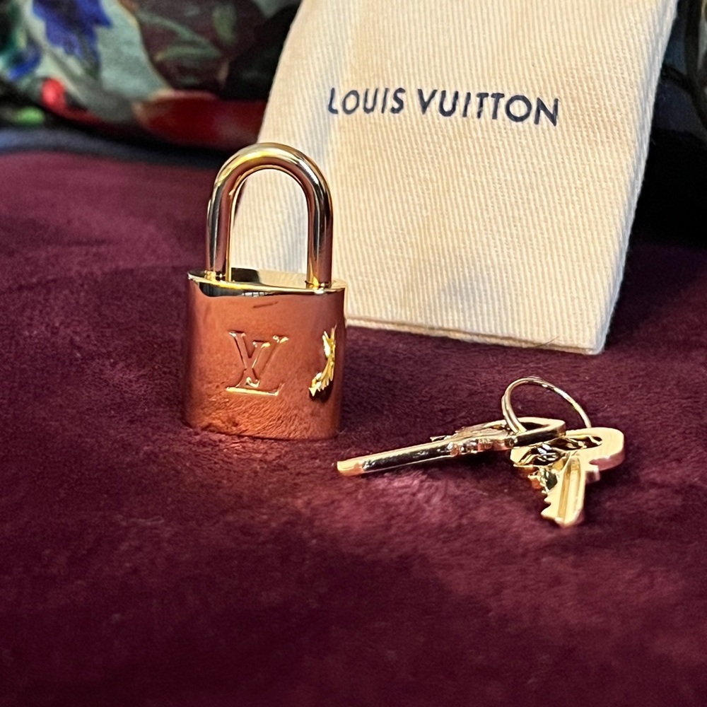 Louis Vuitton Lock & Key